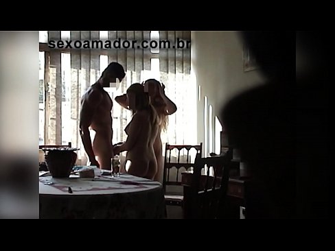 ❤️ Szexbarátok meghívnak egy óriásembert és egy édeshármast vele ️❌ Szex videó at hu.sexafinkarasskaz.ru ❌