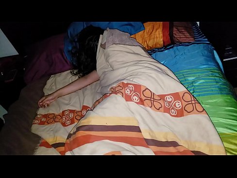 ❤️ A mostohafiú szidja fiatal mostohaanyját, miközben az alszik. ️❌ Szex videó at hu.sexafinkarasskaz.ru ❌