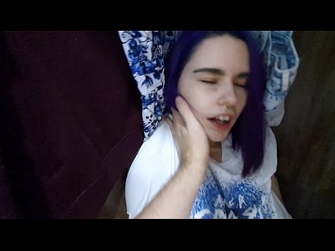 ❤️ Megtaláltam a nővéremet a szekrényben, és segítettem neki elélvezni. ️❌ Szex videó at hu.sexafinkarasskaz.ru ❌
